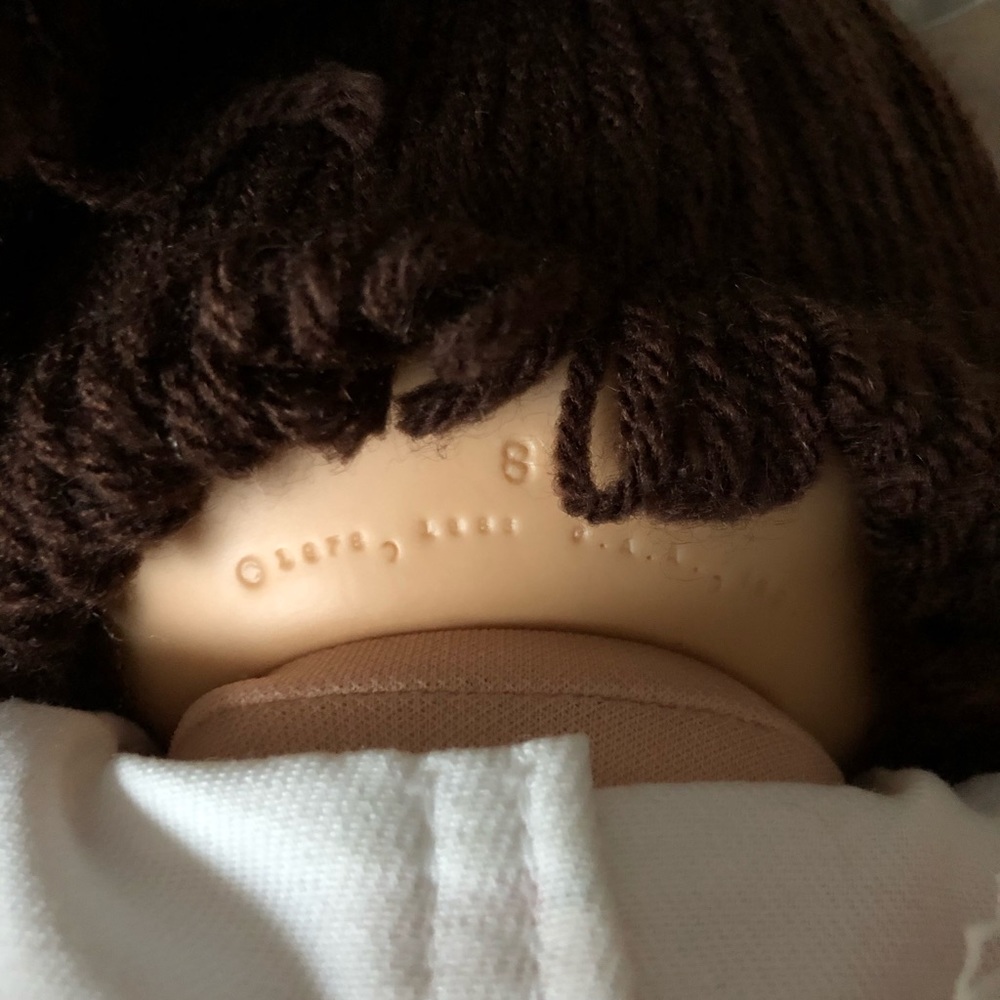 1985 Cabbage Patch Doll. - Picture 4 of 6